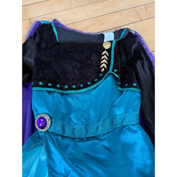 Disney Frozen Anna Costume with attached cape - Picture 5 of 8